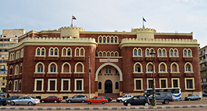 ما هي أفضل 10 جامعات في مصر؟ تعرف على الإجابة